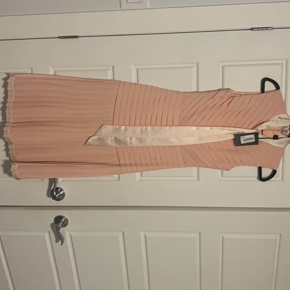 Lanu pink elegant pleated midi dress size 2